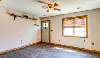 121 White Pine Rd, Beattyville, KY 41311