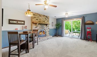 15873 Hayes Trail Ct, Apple Valley, MN 55124