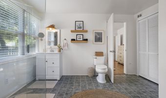 145 Bay View Ct, Bay St. Louis, MS 39520
