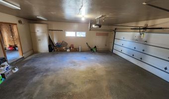 101 E 21st St, Atlantic, IA 50022