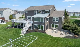11325 Wake Dr, Allendale, MI 49401