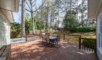 2953 Four Oaks Dr, Dunwoody, GA 30360