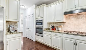 24247 PURPLE FINCH Dr, Aldie, VA 20105