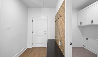 3881 Spencer Crossing Dr, Benton, AR 72019