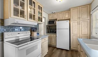 8960 Niver Ave, Allen Park, MI 48101