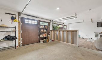 194 Hurricane Rd, Belmont, NH 03220