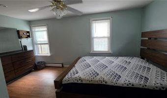 18 Glen St, East Providence, RI 02915