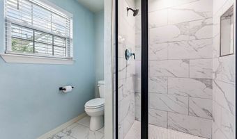 908 NE Arleta Gdns, Bentonville, AR 72712