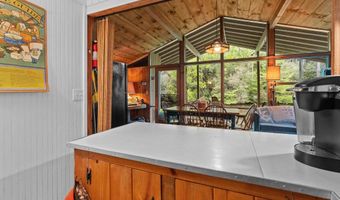 1145 Franklin Rd, Highlands, NC 28741