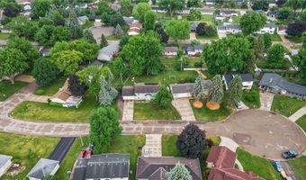 168 Linden Cir, Apple Valley, MN 55124