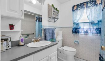 14 Dolan Ave, Aberdeen, NJ 07747