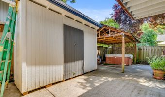19500 SW ALDERWOOD Ct, Beaverton, OR 97003