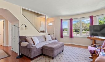 583 Riverside Ave, Adrian, MI 49221