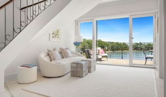 101 Long Neck Point Rd, Darien, CT 06820