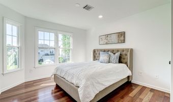 43968 BIDWELL Ct, Ashburn, VA 20147