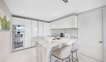 10201 Collins Ave 305, Bal Harbour, FL 33154