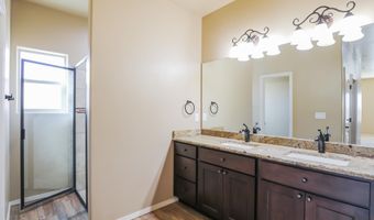 3574 Red Arroyo Dr, Alamogordo, NM 88310