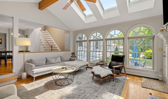 127 Liberty Hill Rd, Bedford, NH 03110