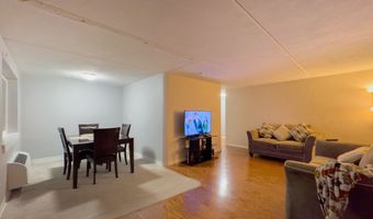 126 Triangle St APT B22, Danbury, CT 06810