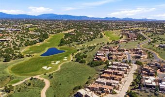 4 Avenida Herrera, Santa Fe, NM 87506