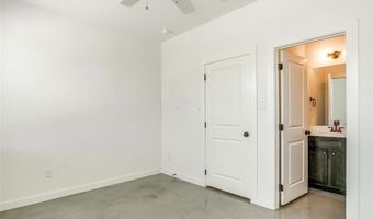3513 S Hills Ave, Fort Worth, TX 76109