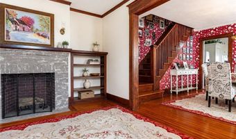 113 Beckwith St, Cranston, RI 02910
