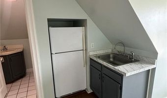 1536 Cranston St 3, Cranston, RI 02920