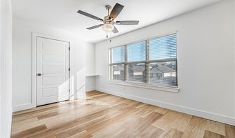 2717 SW Livingston Sq, Bentonville, AR 72713