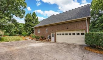 661 Nassau Trl, Asheboro, NC 27205