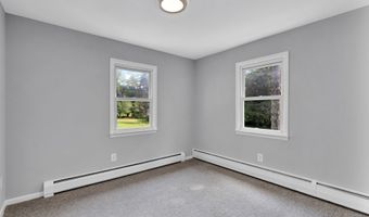 6 Marbil Rd, Danbury, CT 06811