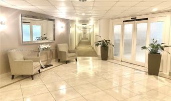 19195 NE 36th Ct 402, Aventura, FL 33180