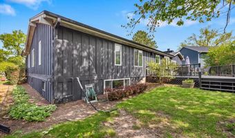 39867 N Harbor Ridge Dr, Antioch, IL 60002
