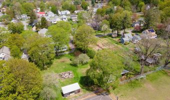 38 Elm St, Charlestown, NH 03603
