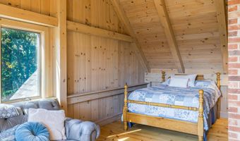 742 Eagle Lake Rd, Bar Harbor, ME 04609