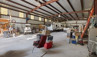 912 22nd Ct, Bell, FL 32619