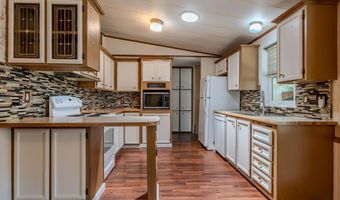 215 Tolman Creek Rd SPC 10, Ashland, OR 97520