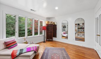 6700 LANDON Ln, Bethesda, MD 20817