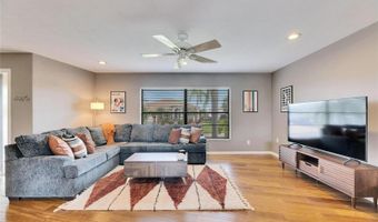 811 EAGLE Ln, Apollo Beach, FL 33572