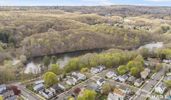 88 N Pond St, Bristol, CT 06010