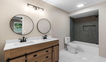 345 3, Athens, TN 37303