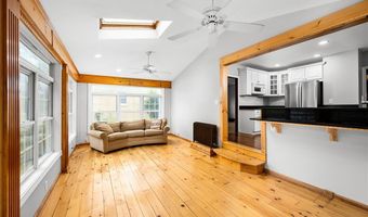 68 Bondcroft Dr, Amherst, NY 14226