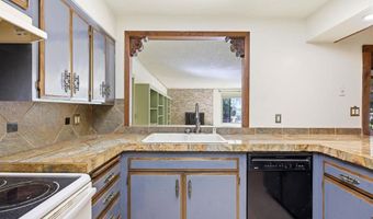 2807 S Grade Rd, Alpine, CA 91901