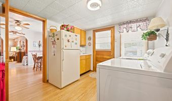 740 E Powers St, Albany, IN 47320