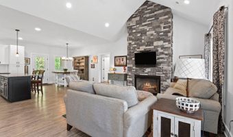 766 Hillvale Rd, Andersonville, TN 37705