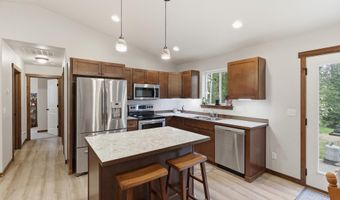 5611 Blacktail Rd, Careywood, ID 83809