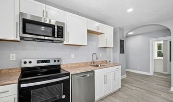 139 Lincoln St, Worcester, MA 01605