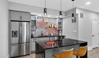 22557 MIDDLEBURG CHAPEL Ct, Ashburn, VA 20148