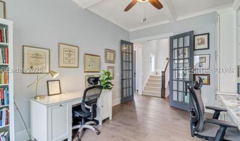 302 Castaway Dr, Bluffton, SC 29910