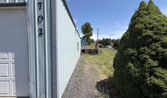 702 W 1st St, Albion, WA 99102