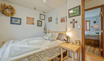 4318 E 8TH St, Cheyenne, WY 82001